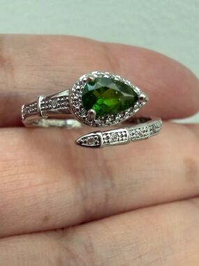 🔥Sale🔥Natural Chrome Diopside Adjustable bypass Ring in  Silver Green Gemstone